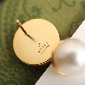 Gucci Blondie Crystal Pearl earrings