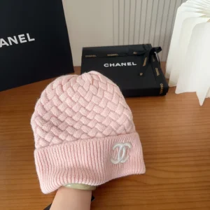 Chanel CC Logo Cashmere Knit Beanie Pink