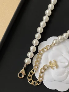 (image for) Chanel CC Log Pearls Necklaces