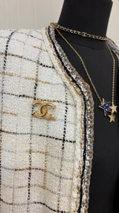 (image for) Chanel CC Logo Gold Metal Brooch