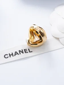 (image for) Chanel Gold Metal Conch Pearly Rings