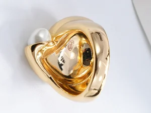 (image for) Chanel Gold Metal Conch Pearly Rings