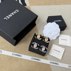 (image for) Chanel CC Logo Stud Earrings