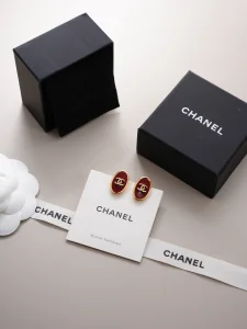 (image for) Chanel CC Logo Oval Earrings