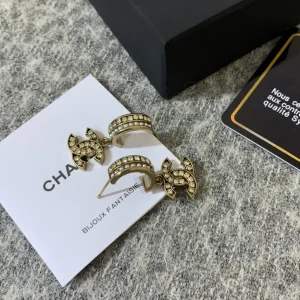 Luxury Womens Jewelry Chanel Crystals CC Logo Earrings A152PP120 AA145489