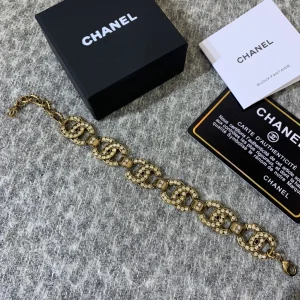 Luxury Womens Jewelry Chanel Multi Crystals CC Logo Link Bracelet A152PP150 AA145492