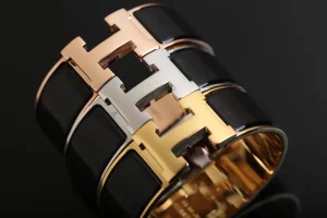 Luxury Womens Jewelry Hermes Clic Clac H Wide Bracelet Black A205PP240 AA146901