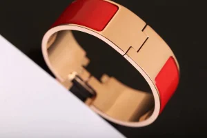 Luxury Womens Jewelry Hermes Clic Clac H Wide Bracelet Red A205PP240 AA146902