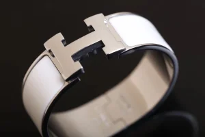 Luxury Womens Jewelry Hermes Clic Clac H Wide Bracelet White A205PP240 AA146900
