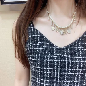 Luxury Womens Jewelry Chanel Vintage Pearls Necklaces with Charms A205PP210 AA146877
