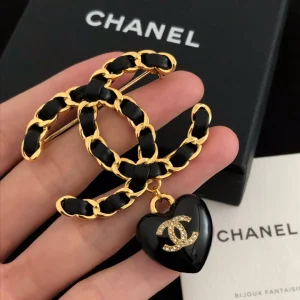 Chanel Large CC Logo Brooch Heart Pendant 