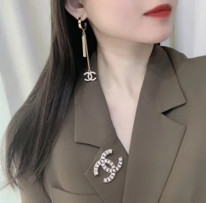 Luxury Womens Jewelry Chanel Crystals CC Logo Pendant Earrings A205PP180 AA149011