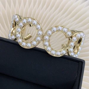 Luxury Womens Jewelry Chanel Vintage Pearls CC Logo Coco Bracelets A205PP200 AA149014
