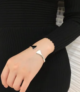 Luxury Womens Jewelry Bvlgari Divas Dream Bracelet A205PP380 AA150799