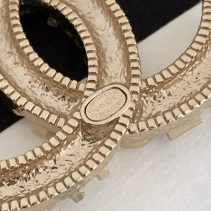 Luxury Womens Jewelry Chanel Gold Multi CC Brooch A39PP145 AA151434