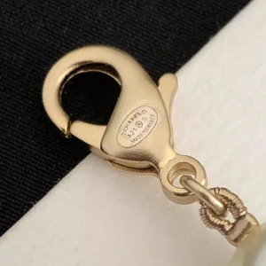 Luxury Womens Jewelry Chanel Pearls NO5 Pendant Necklace A39PP200 AA151437