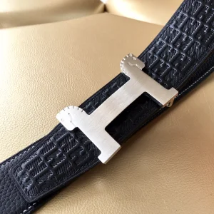 Luxury Womens Belts Hermes Horses Buckle Leather Belt in Black 40MM A175PP240 AA153451