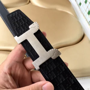 Luxury Womens Belts Hermes Horses Buckle Leather Belt in Black 40MM A175PP240 AA153451