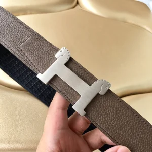 Luxury Womens Belts Hermes Horses Buckle Leather Belt in Grey 40MM A175PP240 AA153455