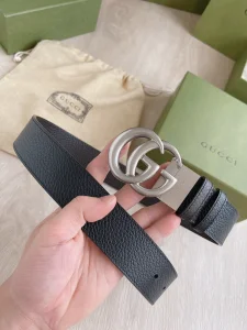 Gucci Double G Belt Black Grained Calfskin 37MM 