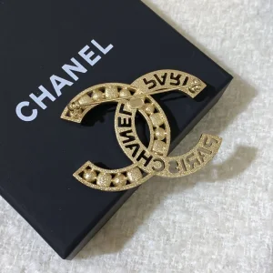Luxury Womens Jewelry Chanel CC Logo Gold Brooch A205PP170 AA156458
