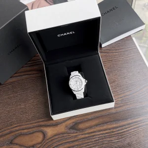Luxury Womens Watches Chanel J12 White Dial Ladies Watch 33MM A184PP2180 AA157633