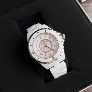 Luxury Womens Watches Chanel J12 White Dial Ladies Watch 33MM A184PP2180 AA157634