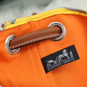 Luxury Womens Handbags Hermes Silky City PM Shoulder Bag 33x33CM A34PP780 AA159037
