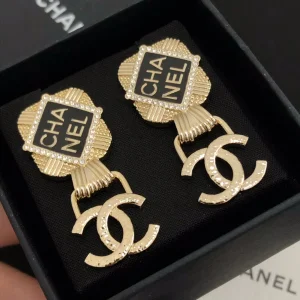 Luxury Womens Jewelry Chanel Earring Chanel Gold CC Drop Earring A39PP135 AA159880