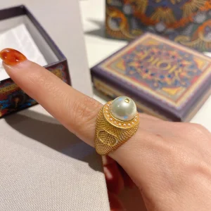 Luxury Womens Jewelry Dior Earring Dior Dream Ring in Gold A152PP100 AA167586