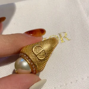 Luxury Womens Jewelry Dior Earring Dior Dream Ring in Gold A152PP100 AA167586