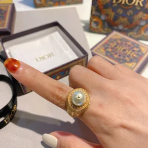 Luxury Womens Jewelry Dior Earring Dior Dream Ring in Gold A152PP100 AA167586