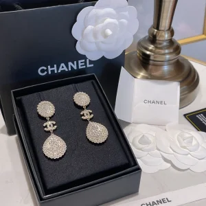 Luxury Womens Jewelry Chanel Earring Chanel CC Logo Pendant Earring A152PP160 AA168964