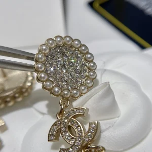 Luxury Womens Jewelry Chanel Earring Chanel CC Logo Pendant Earring A152PP160 AA168964