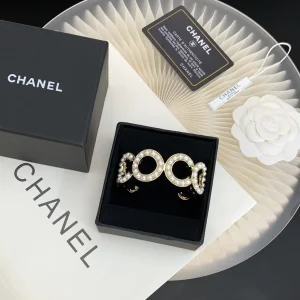 Replica Womens Jewelry Chanel Bracelet Chanel Pearls COCO Bracelet A205PP200 AA170574