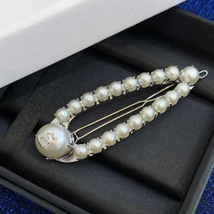 Miu Miu Pearl Hair Clip Pearls 