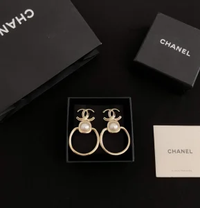 Luxury Womens Jewelry Chanel Earring Chanel Gold CC Earrings A39PP130 AA171557
