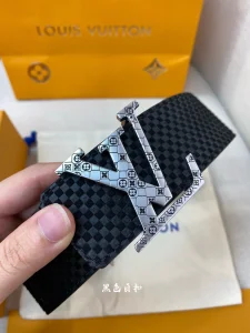 Lous Vuitton Damier Black Leather Belt 40MM 