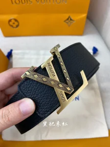Lous Vuitton LV Black Grained Leather Belt 40MM 