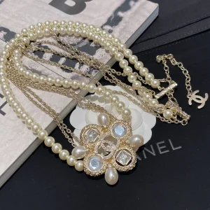 Replica Womens Belts Chanel Pearls and Chain Necklace Belt A152PP280 AA174554