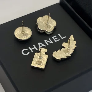 Replica Womens Jewelry Chanel Gold 4in1 Earrings A39PP140 AA177891