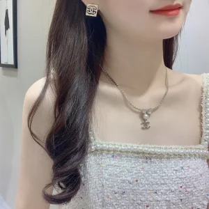Replica Womens Jewelry Chanel Crystal CC Gold Sequare Earrings A205PP150 AA178951