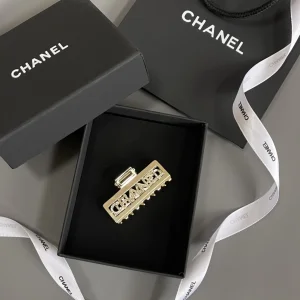 Replica Womens Jewelry Chanel Gold Monogram Hair Clip A152PP130 AA178928