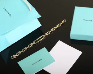 Replica Womens Jewelry Tiffany HardWear Link Bracelet Gold A205PP220 AA178954