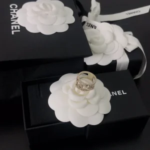 Replica Womens Jewelry Chanel Crystals CC Logo Gold Rings A39PP110 AA179274