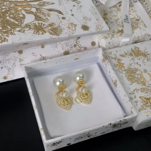 Replica Womens Jewelry Dior Tribales CD Crystals Heart Earrings A39PP130 AA180139