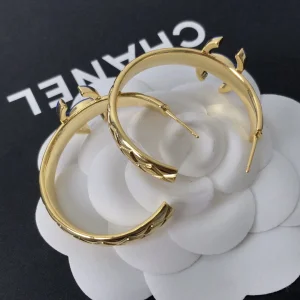 Replica Womens Jewelry Chanel Gold Blue CC Earrings AB8368 A39PP130 AA182480