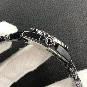 Replica Womens Watches Chanel VIP J12 Black Dial Ladies Watch 33MM A184PP2180 AA184178