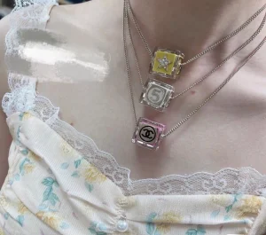 Replica Womens Jewelry Chanel Dice Pendant Necklace in Yellow A39PP180 AA187119