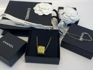 Replica Womens Jewelry Chanel Dice Pendant Necklace in Yellow A39PP180 AA187119